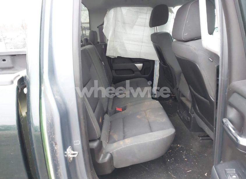 Photo 8 of 2015 Chevrolet Silverado 1500 1LT (VIN 1GCVKREC3FZ318691)