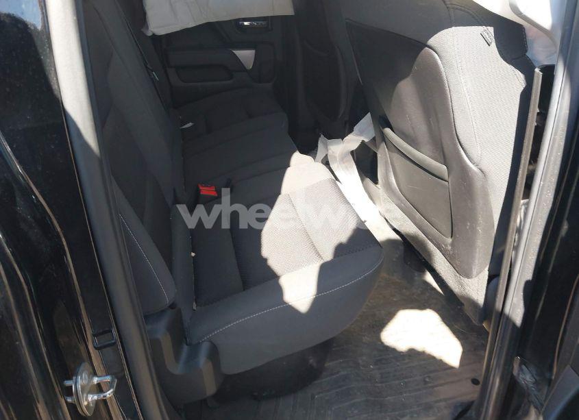 Photo 8 of 2015 Chevrolet Silverado 1500 2LT (VIN 1GCVKREC3FZ332669)