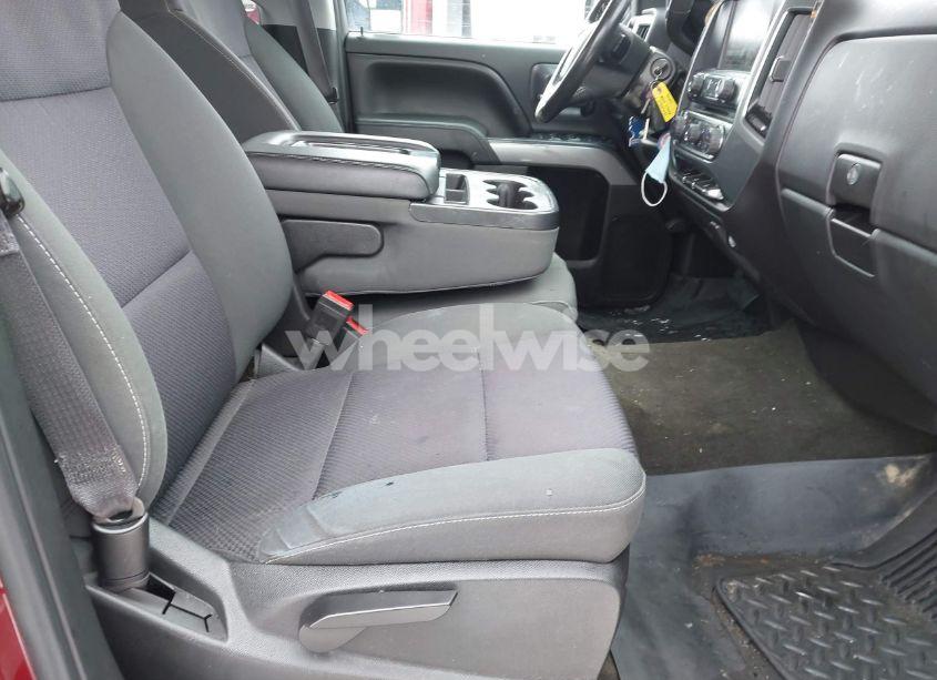 Photo 5 of 2015 Chevrolet Silverado 1500 2LT (VIN 1GCVKREC3FZ342991)