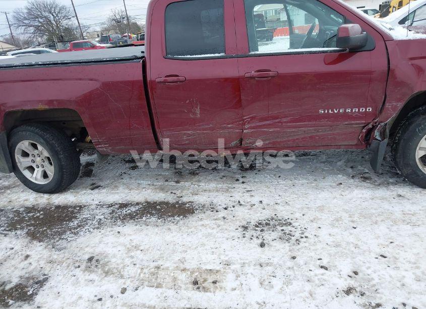 Photo 6 of 2015 Chevrolet Silverado 1500 2LT (VIN 1GCVKREC3FZ342991)