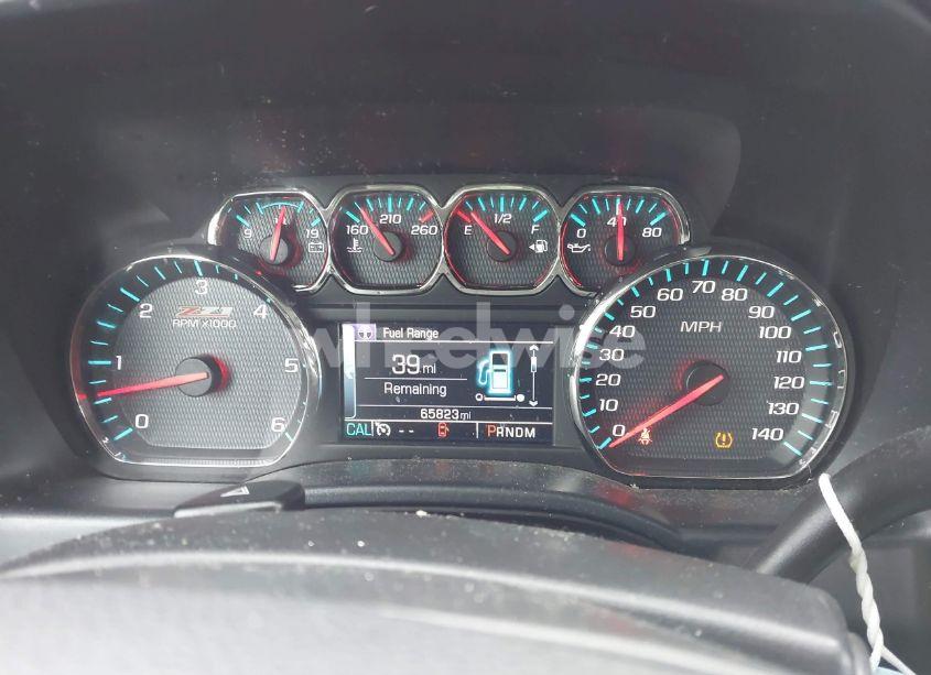 Photo 7 of 2015 Chevrolet Silverado 1500 2LT (VIN 1GCVKREC3FZ342991)