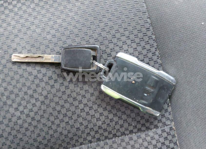 Photo 11 of 2015 Chevrolet Silverado 1500 1LT (VIN 1GCVKREC3FZ345776)