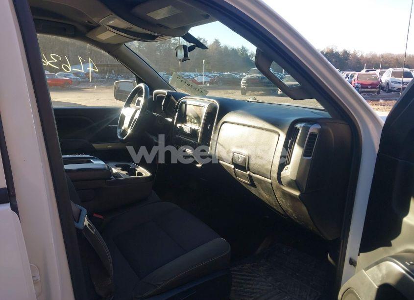 Photo 5 of 2015 Chevrolet Silverado 1500 1LT (VIN 1GCVKREC3FZ345776)