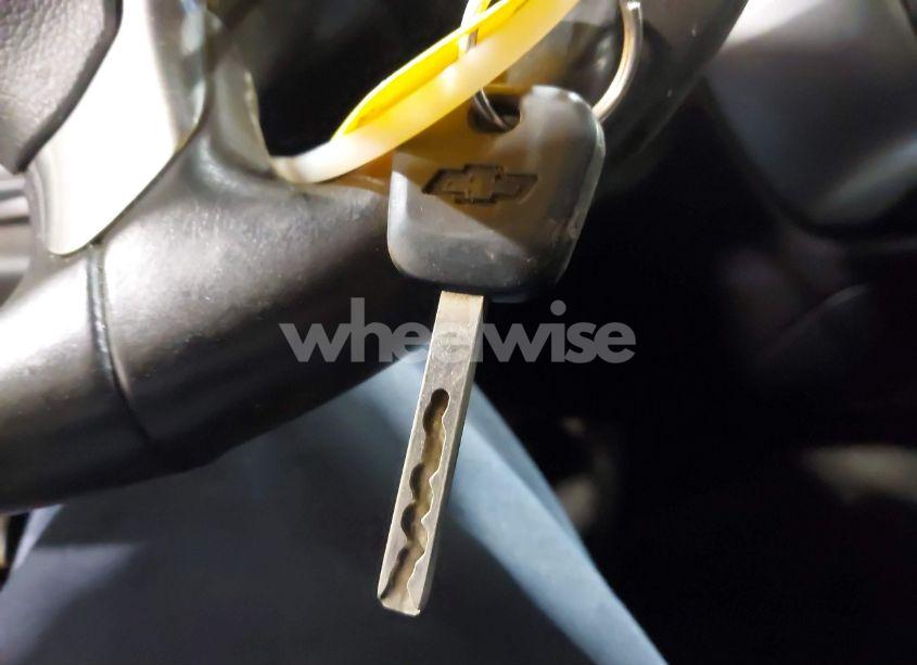 Photo 11 of 2015 Chevrolet Silverado 1500 2LT (VIN 1GCVKREC3FZ374890)