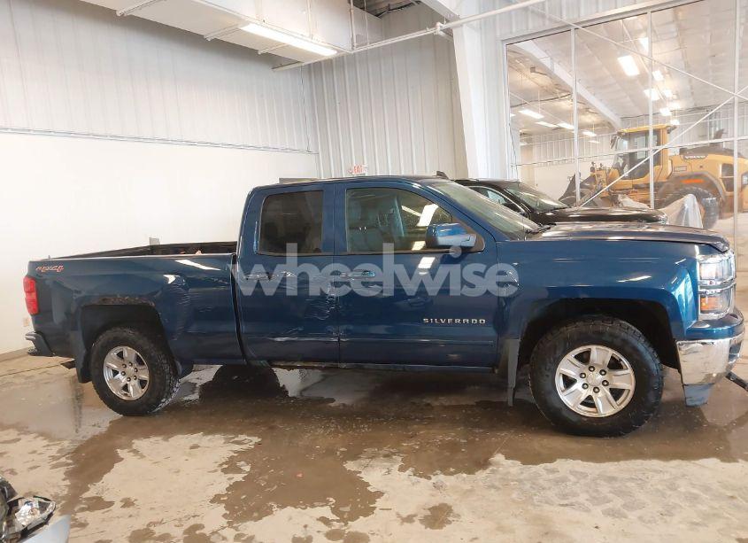 Photo 13 of 2015 Chevrolet Silverado 1500 1LT (VIN 1GCVKREC3FZ402123)