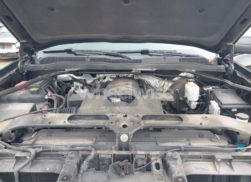 Photo 10 of 2015 Chevrolet Silverado 1500 2LT (VIN 1GCVKREC3FZ439821)