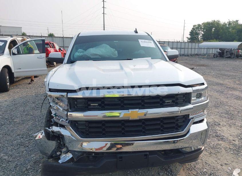 Photo 6 of 2016 Chevrolet Silverado 1500 LT (VIN 1GCVKREC3GZ105807)