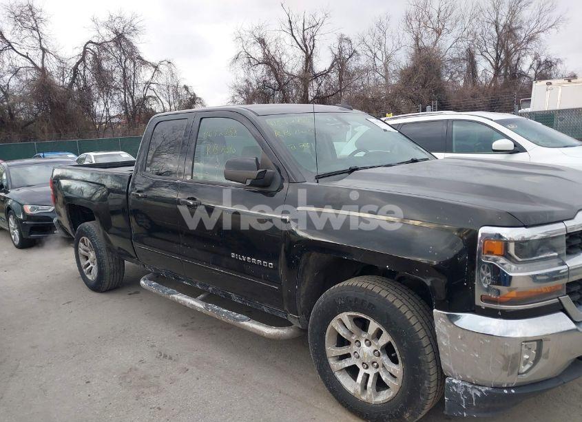 Photo 13 of 2016 Chevrolet Silverado 1500 1LT (VIN 1GCVKREC3GZ149919)