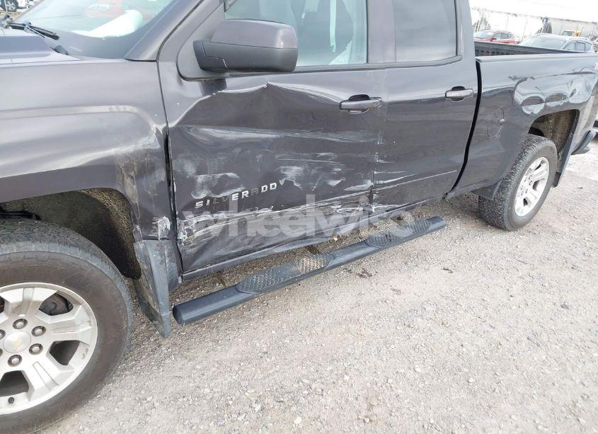 Photo 6 of 2016 Chevrolet Silverado 1500 2LT (VIN 1GCVKREC3GZ226188)