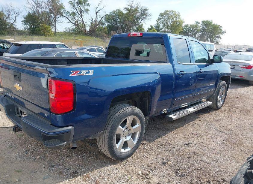 Photo 4 of 2016 Chevrolet Silverado 1500 2LT (VIN 1GCVKREC3GZ319230)