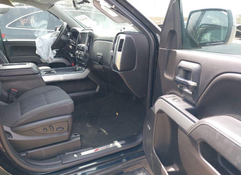 Photo 5 of 2016 Chevrolet Silverado 1500 2LT (VIN 1GCVKREC3GZ376043)