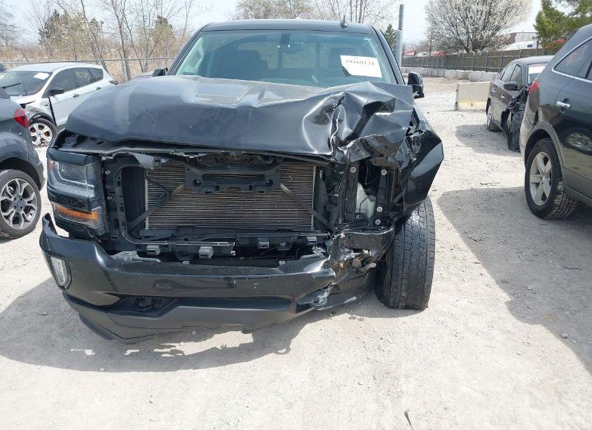 Photo 6 of 2016 Chevrolet Silverado 1500 2LT (VIN 1GCVKREC3GZ376043)