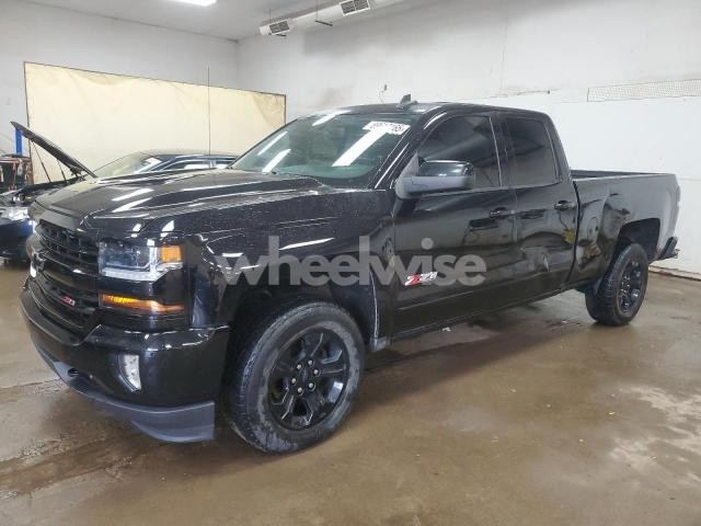 Photo 12 of 2017 CHEVROLET SILVERADO K1500 LT N/A (VIN 1GCVKREC3HZ118526)