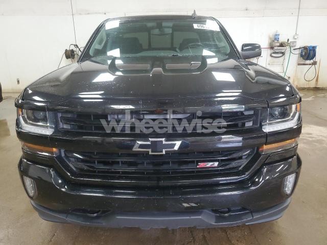 Photo 2 of 2017 CHEVROLET SILVERADO K1500 LT N/A (VIN 1GCVKREC3HZ118526)