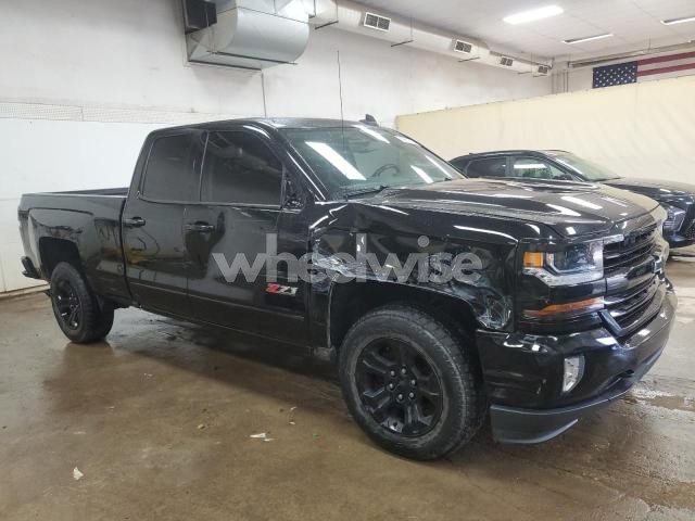 Photo 8 of 2017 CHEVROLET SILVERADO K1500 LT N/A (VIN 1GCVKREC3HZ118526)