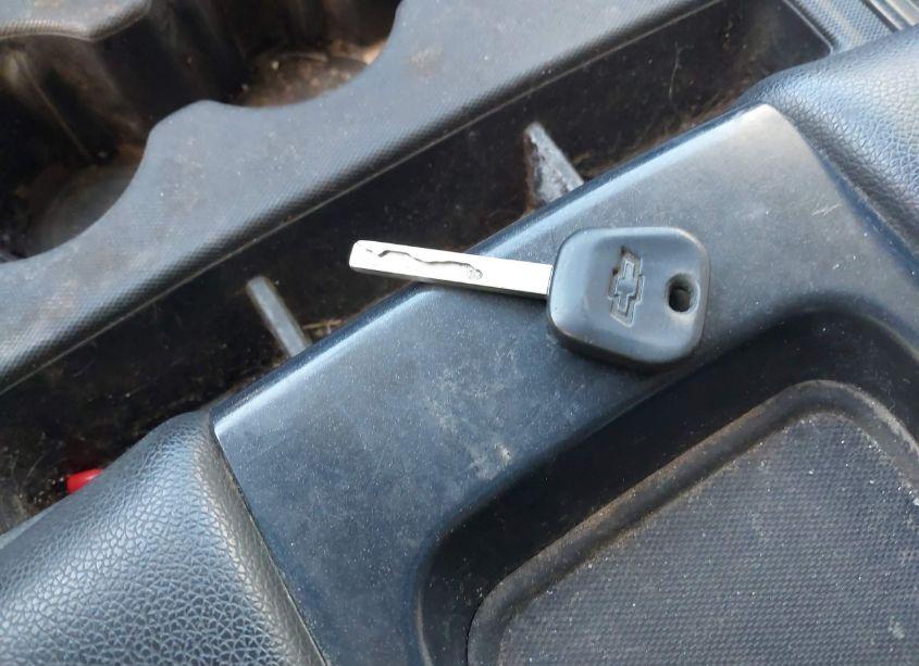 Photo 10 of 2017 Chevrolet Silverado 1500 2LT (VIN 1GCVKREC3HZ232767)