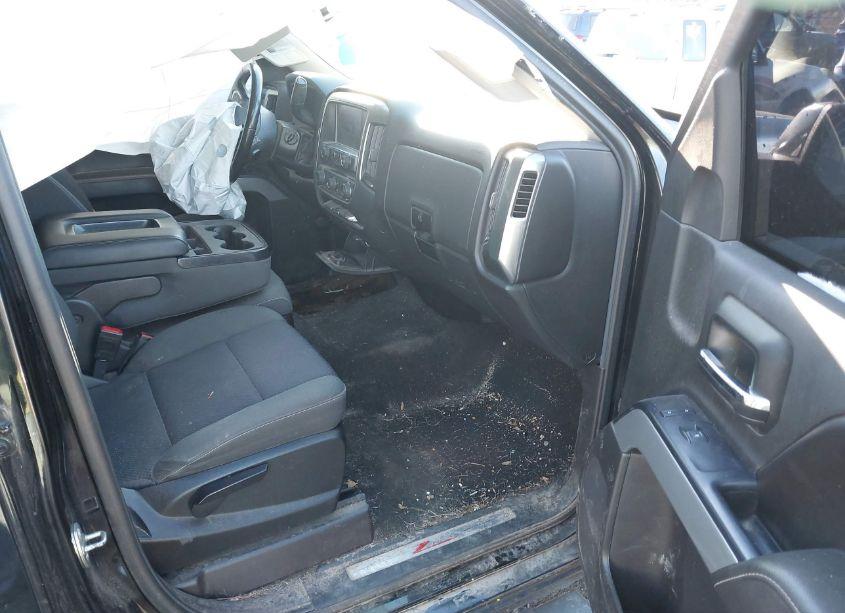 Photo 5 of 2017 Chevrolet Silverado 1500 2LT (VIN 1GCVKREC3HZ232767)