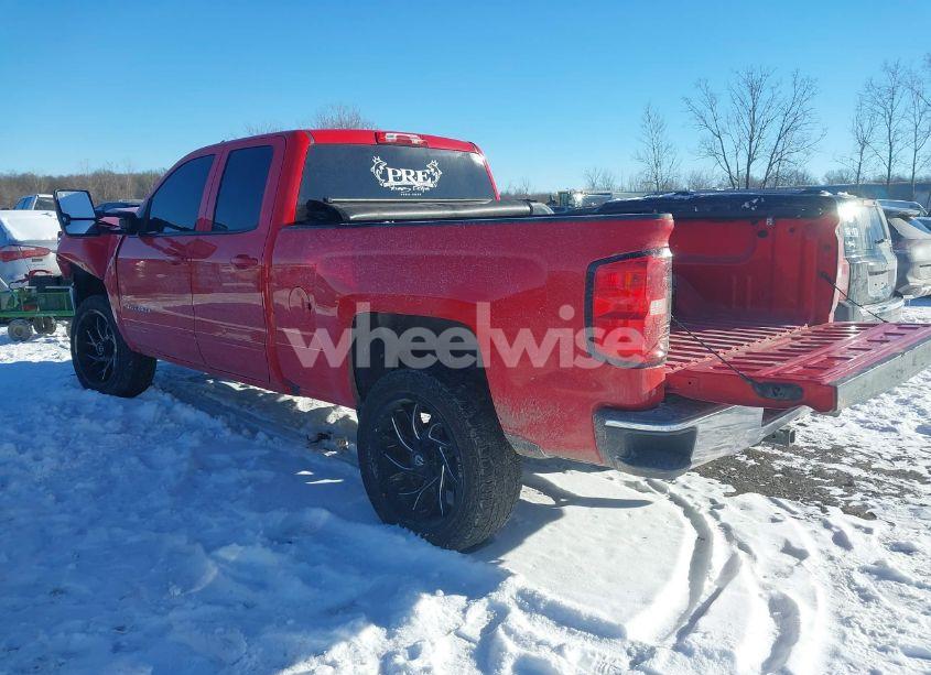 Photo 3 of 2017 Chevrolet Silverado 1500 1LT (VIN 1GCVKREC3HZ256812)