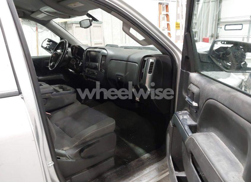 Photo 5 of 2017 Chevrolet Silverado 1500 1LT (VIN 1GCVKREC3HZ289972)