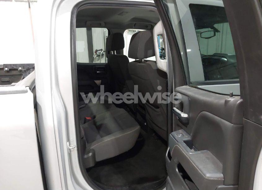 Photo 8 of 2017 Chevrolet Silverado 1500 1LT (VIN 1GCVKREC3HZ289972)