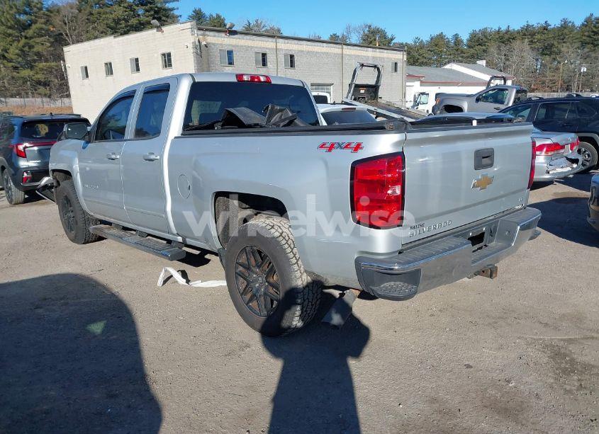 Photo 3 of 2017 Chevrolet Silverado 1500 1LT (VIN 1GCVKREC3HZ307662)