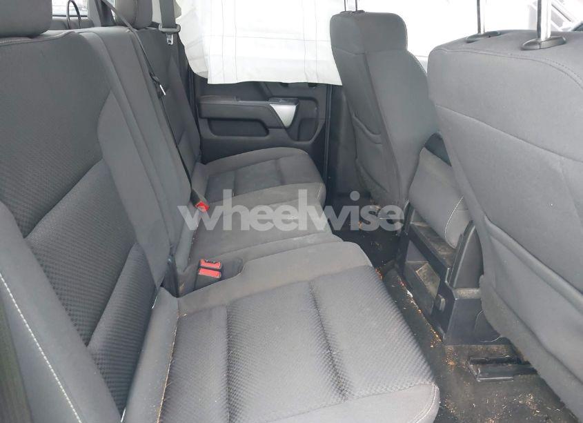 Photo 8 of 2018 Chevrolet Silverado 1500 2LT (VIN 1GCVKREC3JZ109783)