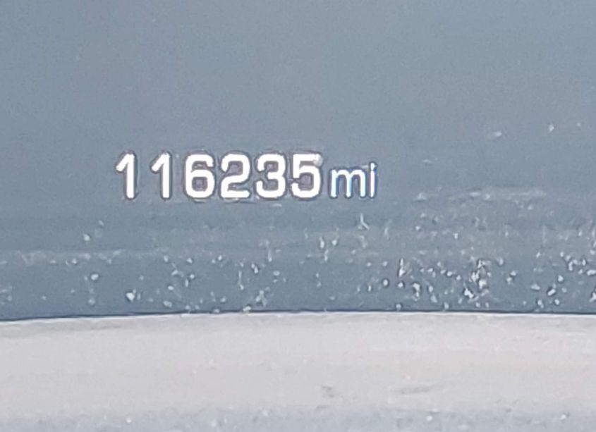 Photo 15 of 2018 Chevrolet Silverado 1500 1LT (VIN 1GCVKREC3JZ143772)