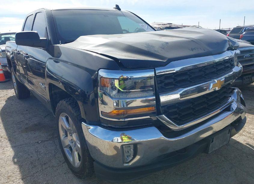 Photo 6 of 2018 Chevrolet Silverado 1500 1LT (VIN 1GCVKREC3JZ250207)