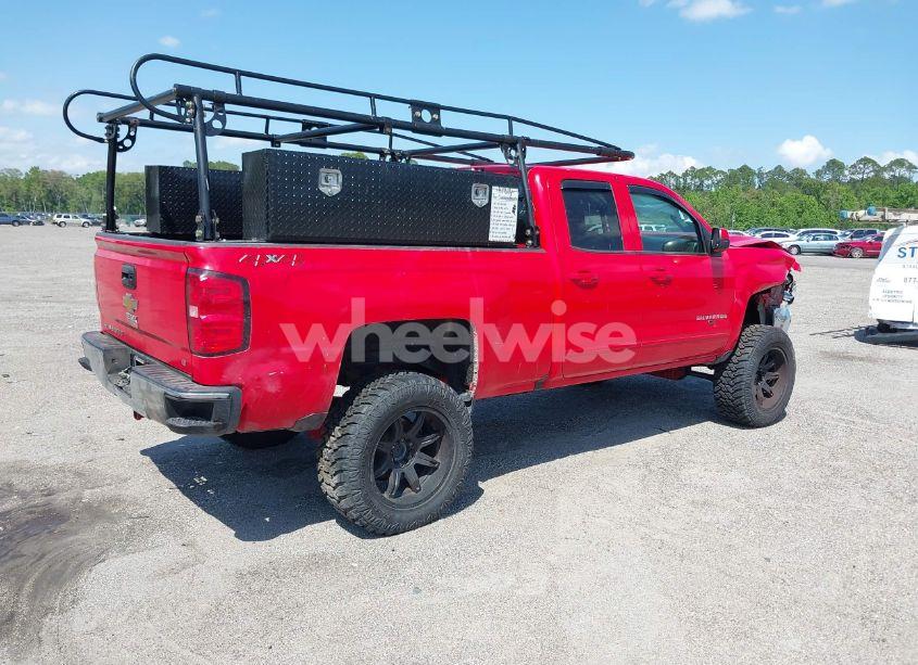 Photo 4 of 2018 Chevrolet Silverado 1500 1LT/2LT (VIN 1GCVKREC3JZ291663)