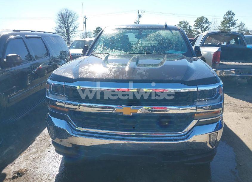 Photo 12 of 2018 Chevrolet Silverado 1500 1LT (VIN 1GCVKREC3JZ365258)