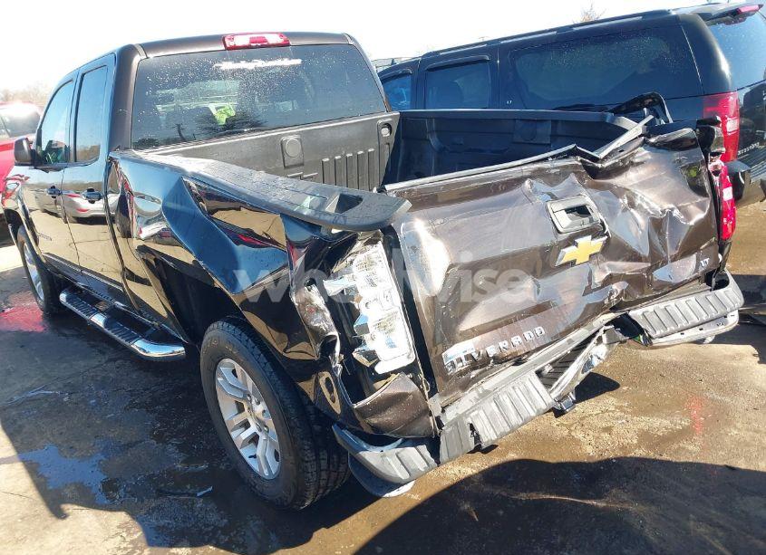 Photo 3 of 2018 Chevrolet Silverado 1500 1LT (VIN 1GCVKREC3JZ365258)