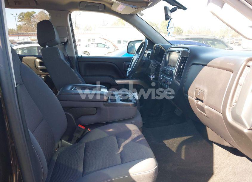 Photo 5 of 2018 Chevrolet Silverado 1500 1LT (VIN 1GCVKREC3JZ365258)