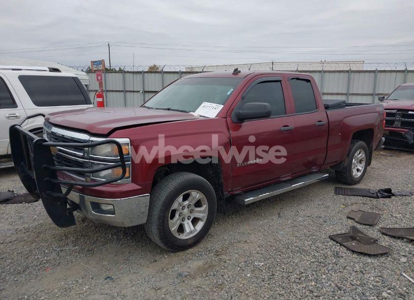 Photo 2 of 2014 Chevrolet Silverado 1500 2LT (VIN 1GCVKREC4EZ113489)