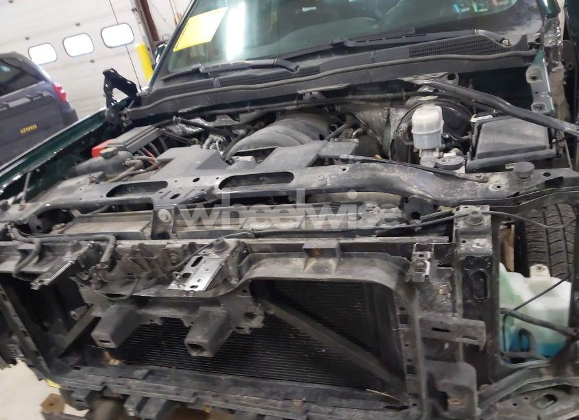 Photo 10 of 2015 Chevrolet Silverado 1500 2LT (VIN 1GCVKREC4FZ207521)