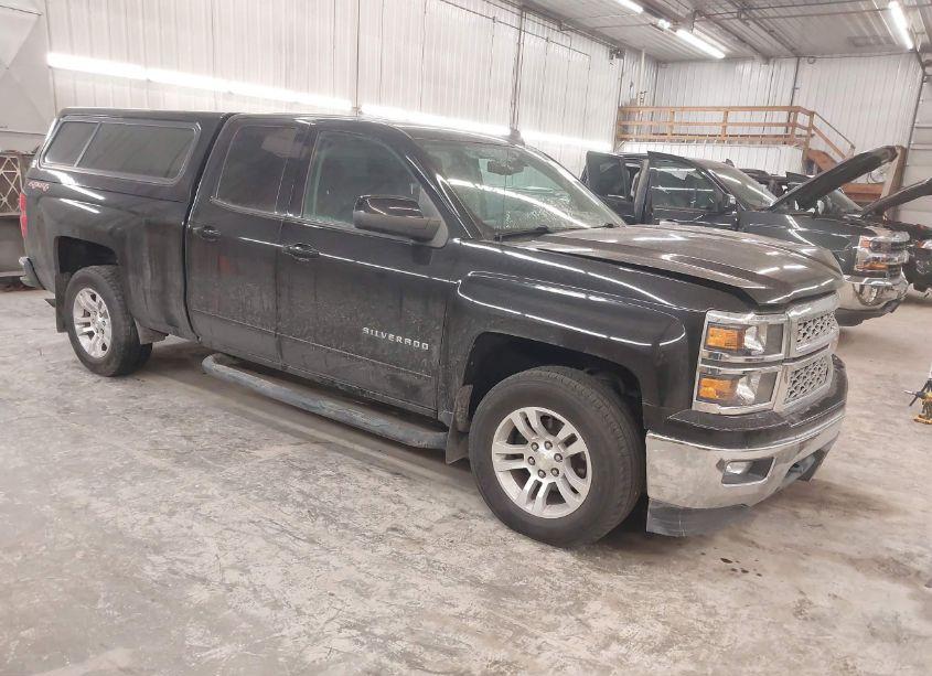 2015 Chevrolet Silverado 1500 1LT (VIN 1GCVKREC4FZ246321) main photo