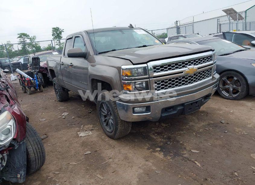 2015 Chevrolet Silverado 1500 1LT (VIN 1GCVKREC4FZ248697) main photo
