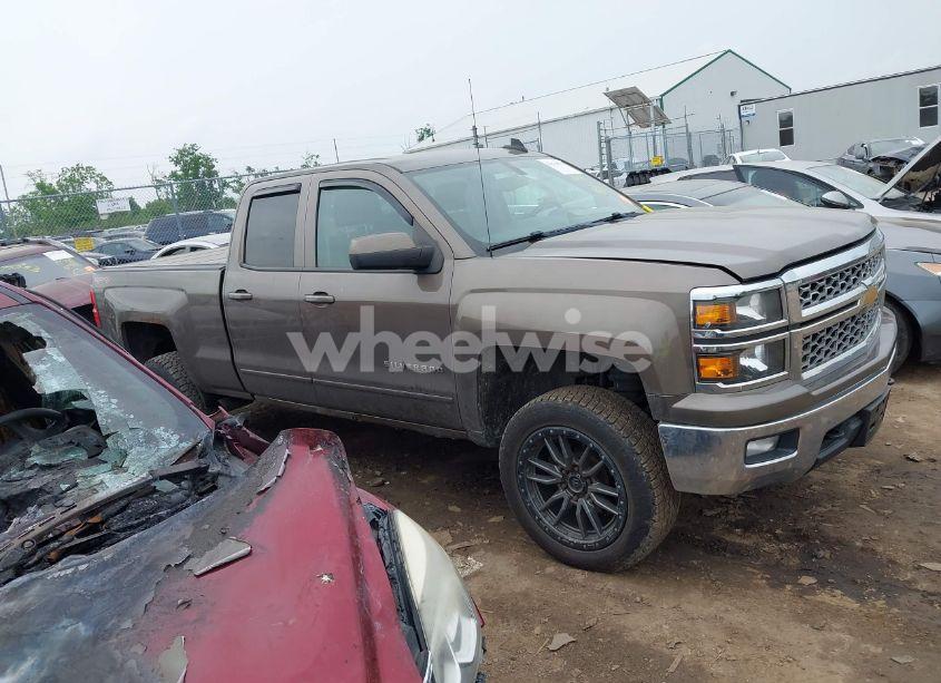 Photo 12 of 2015 Chevrolet Silverado 1500 1LT (VIN 1GCVKREC4FZ248697)