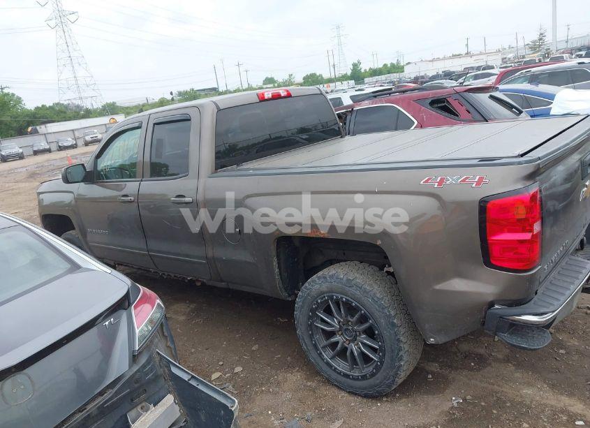 Photo 13 of 2015 Chevrolet Silverado 1500 1LT (VIN 1GCVKREC4FZ248697)