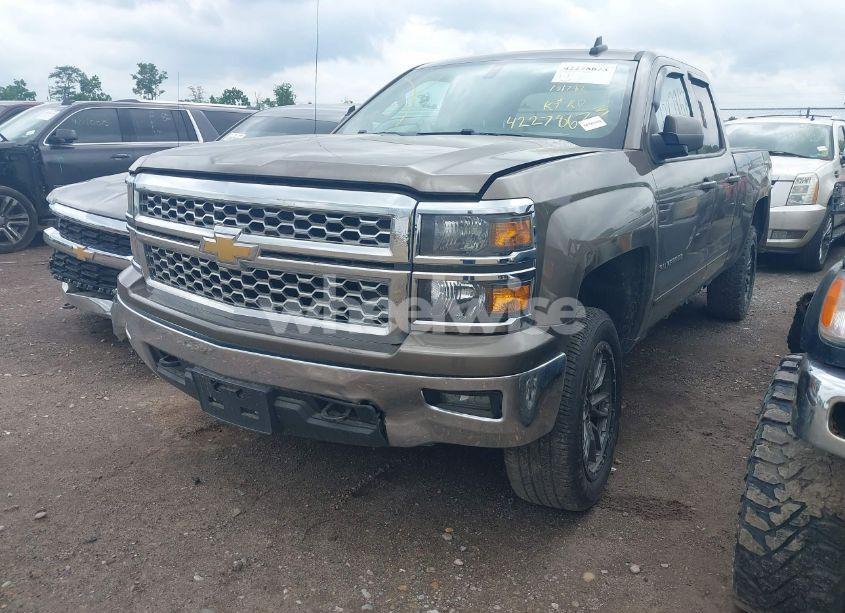 Photo 2 of 2015 Chevrolet Silverado 1500 1LT (VIN 1GCVKREC4FZ248697)