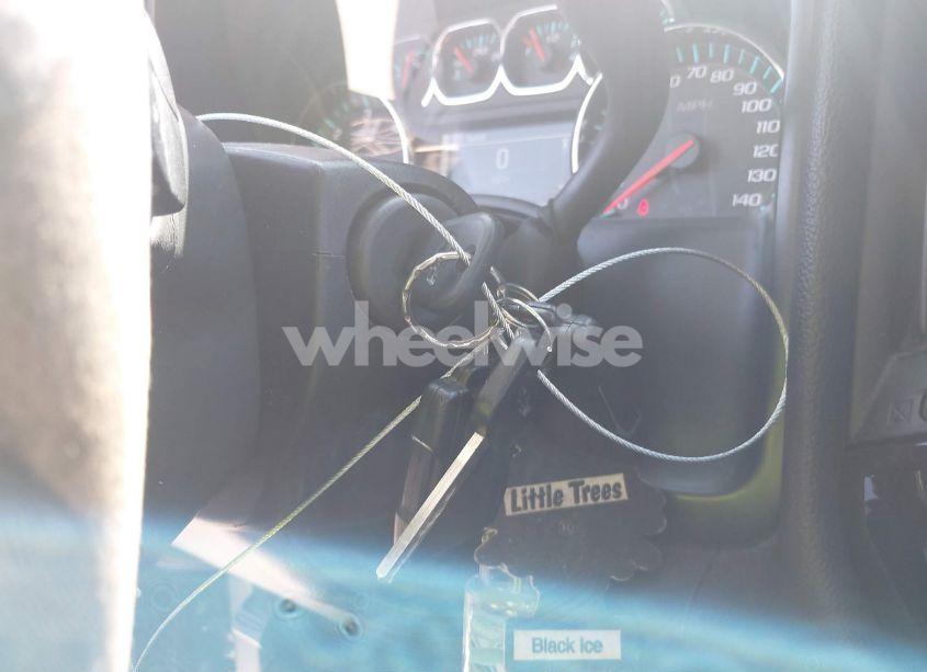 Photo 11 of 2015 Chevrolet Silverado 1500 1LT (VIN 1GCVKREC4FZ337511)