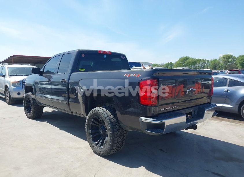 Photo 14 of 2015 Chevrolet Silverado 1500 1LT (VIN 1GCVKREC4FZ337511)