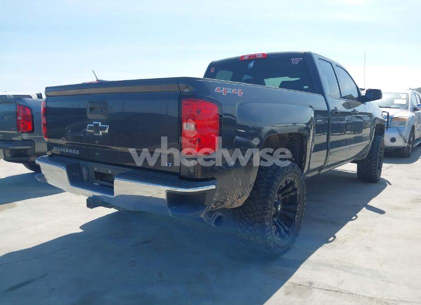 Photo 4 of 2015 Chevrolet Silverado 1500 1LT (VIN 1GCVKREC4FZ337511)