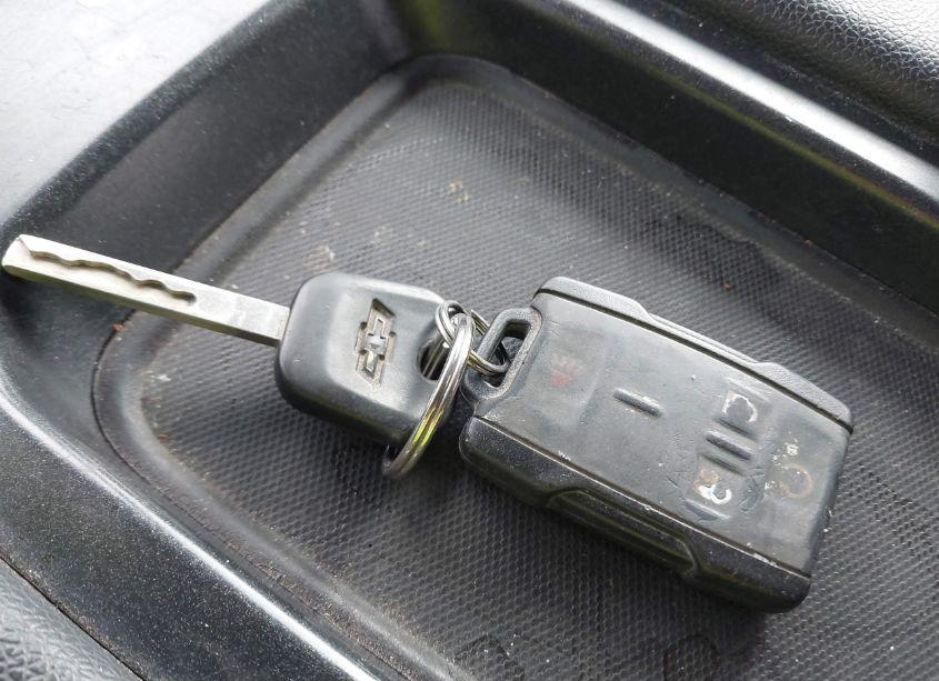 Photo 11 of 2015 Chevrolet Silverado 1500 1LT (VIN 1GCVKREC4FZ350839)