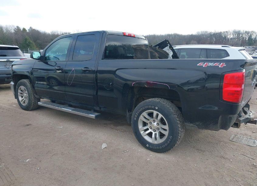 Photo 3 of 2015 Chevrolet Silverado 1500 1LT (VIN 1GCVKREC4FZ350839)