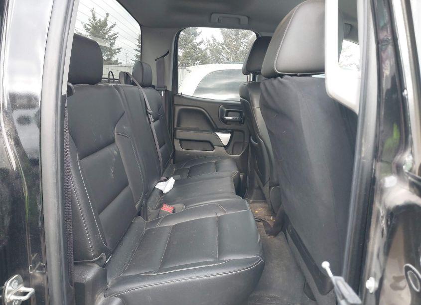 Photo 8 of 2015 Chevrolet Silverado 1500 1LT (VIN 1GCVKREC4FZ350839)