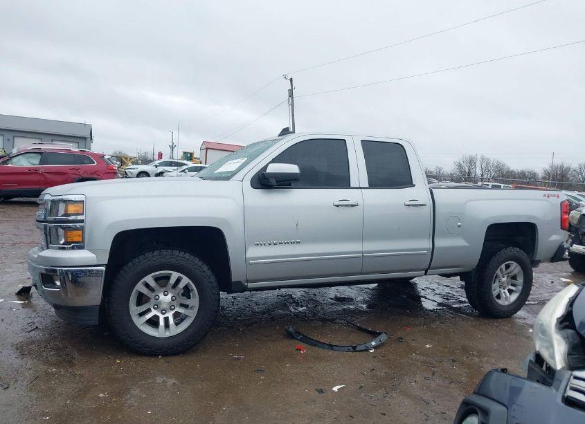 Photo 14 of 2015 Chevrolet Silverado 1500 1LT (VIN 1GCVKREC4FZ443800)