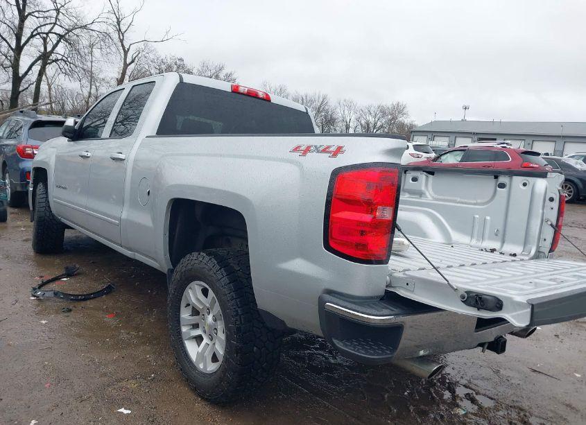 Photo 3 of 2015 Chevrolet Silverado 1500 1LT (VIN 1GCVKREC4FZ443800)