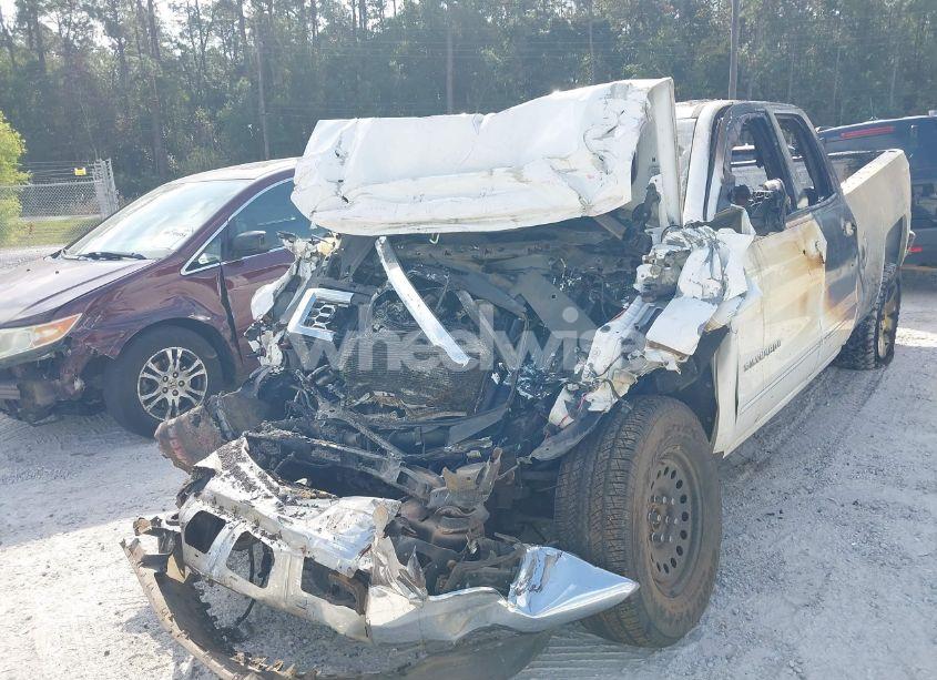 Photo 6 of 2015 Chevrolet Silverado 1500 1LT (VIN 1GCVKREC4FZ445899)