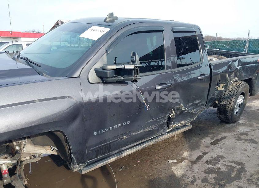 Photo 18 of 2016 Chevrolet Silverado 1500 2LT (VIN 1GCVKREC4GZ124303)