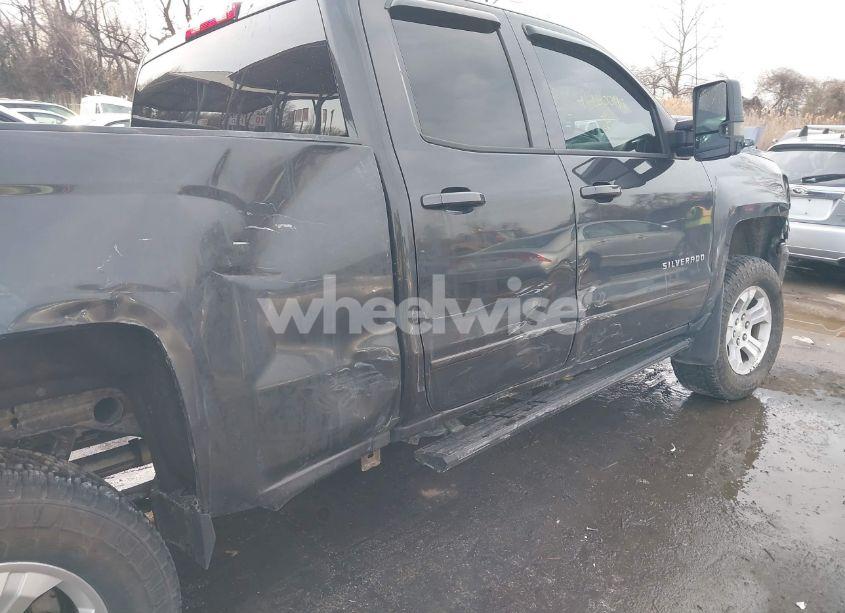 Photo 21 of 2016 Chevrolet Silverado 1500 2LT (VIN 1GCVKREC4GZ124303)